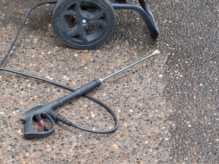 Power Washer on the ground